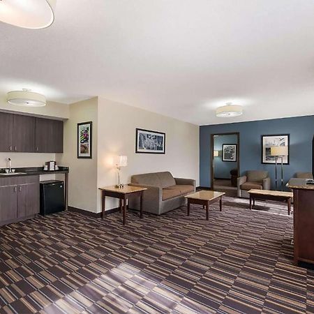 Baymont By Wyndham Elizabeth City Buitenkant foto
